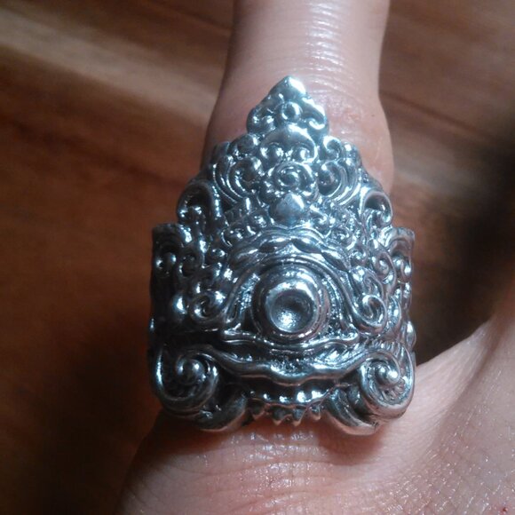 Handcrafted Bali Legacy Sterling Silver Cyclops Ring (Size 5)